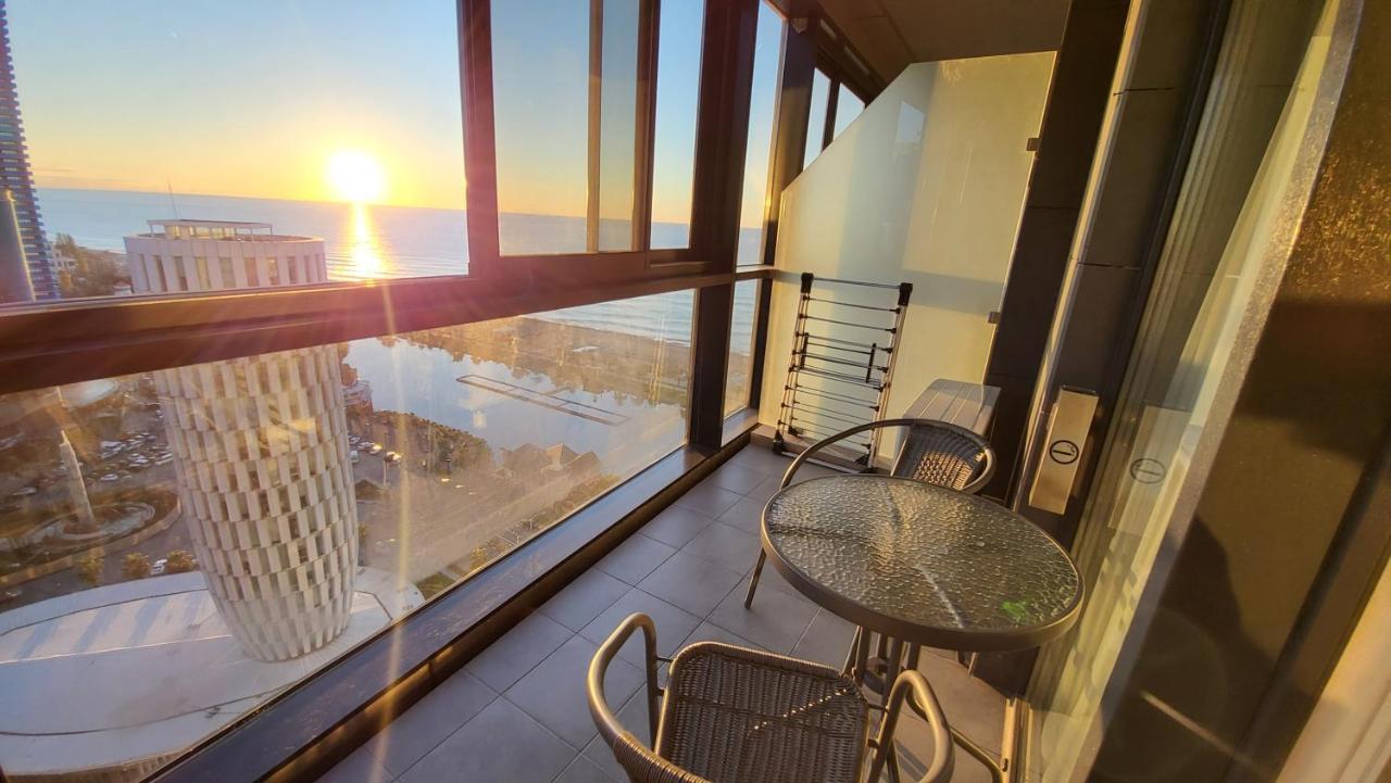 Black Sea Apartments Alliance Palace Batumi Zewnętrze zdjęcie