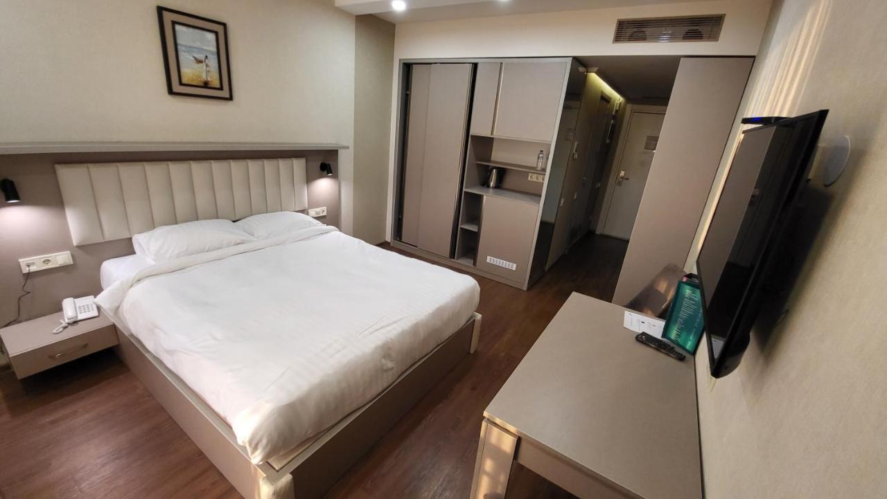 Black Sea Apartments Alliance Palace Batumi Zewnętrze zdjęcie